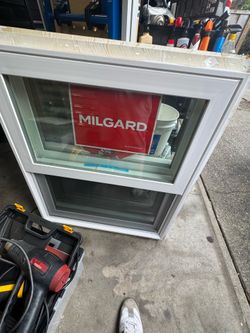 Milguard window single hung New L@@k