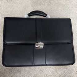 Samsonite briefcase Unused