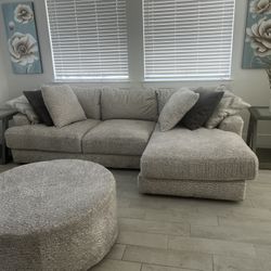 Living Room Set Of 5 Pieces 