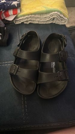 Little boys Birkenstock