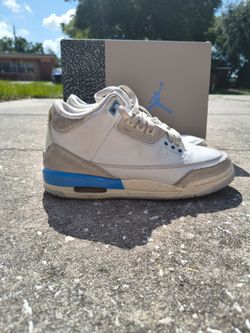 Size 7 Youth- Air Jordan 3 Lucky shorts