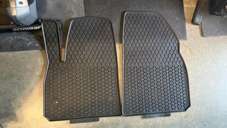 2020-2024 Cadillac XT6 all weather floor mats black