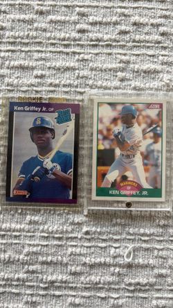Ken Griffey Jr 2 cards
