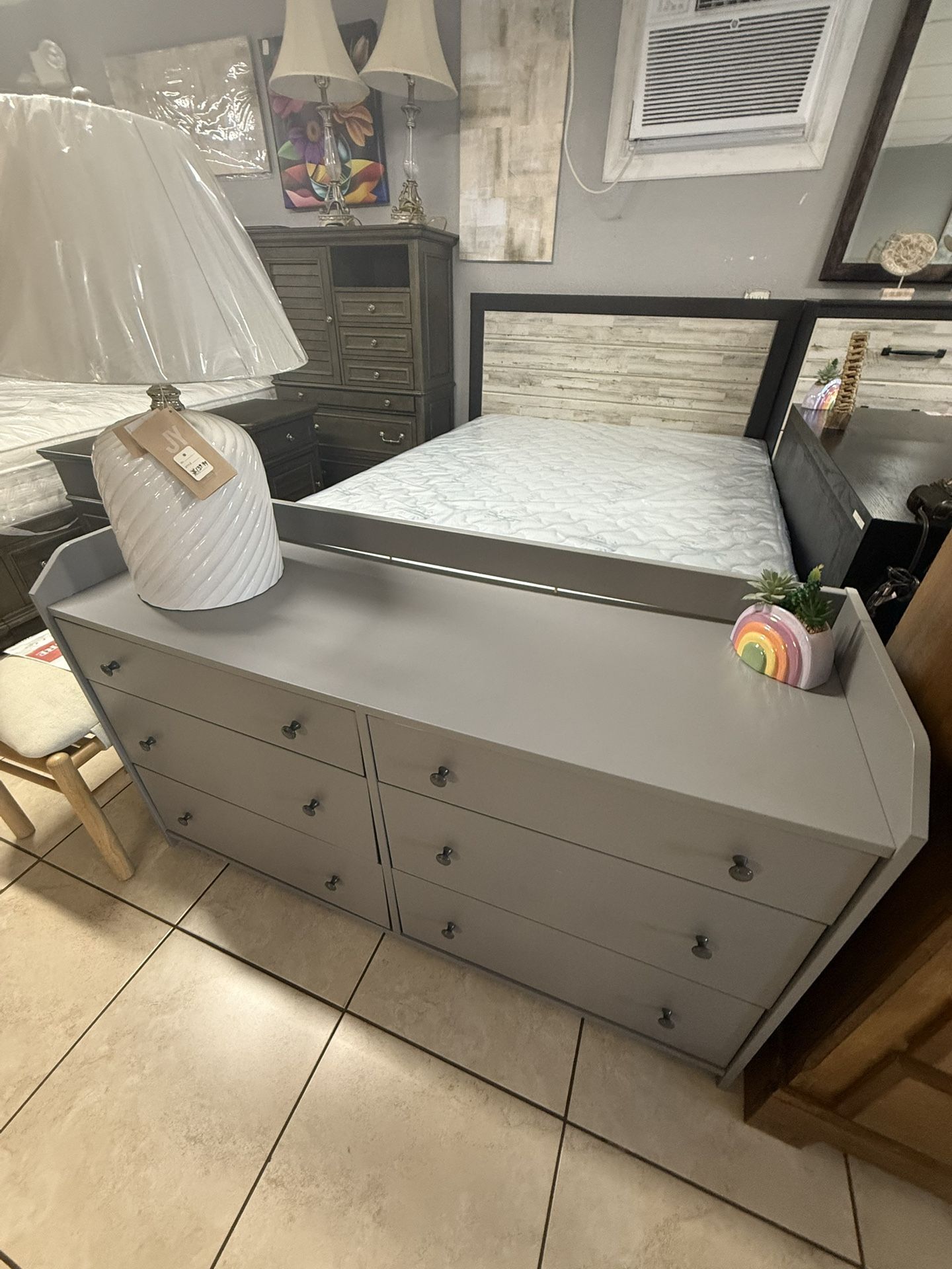Grey Dresser 