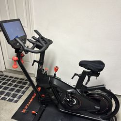 Bowflex VeloCore 16 inch screen