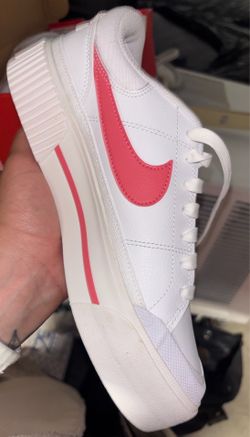 Nike women shoe