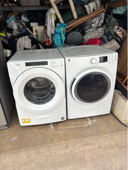 Whirlpool washer and GE gas dryer