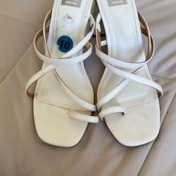Woman White Shoes 