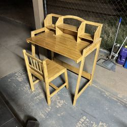 Kids Desk N Chair  Bamboo Wood 
