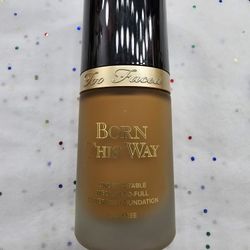 Too Faced (Born This Way)Foundation