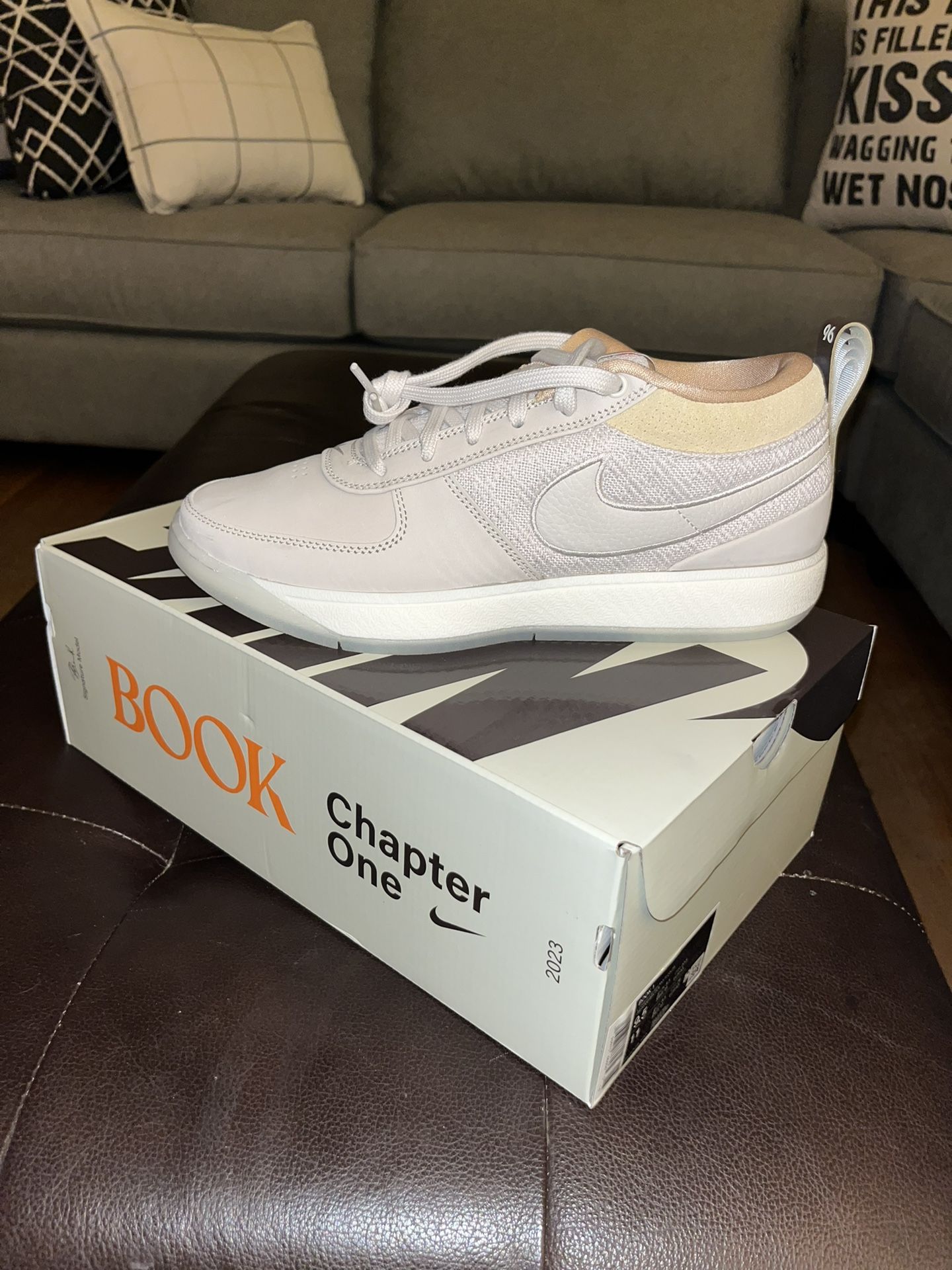 Nike Book 1's size 9.5 DS $100