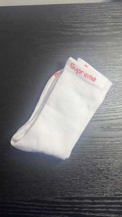 Supreme Socks