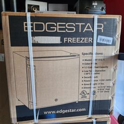 Edgestar Freezer