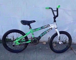 Pro Freestyle Zone BMX Bike Green White
