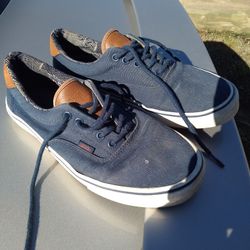 VANS. MENS. SIZE. 10