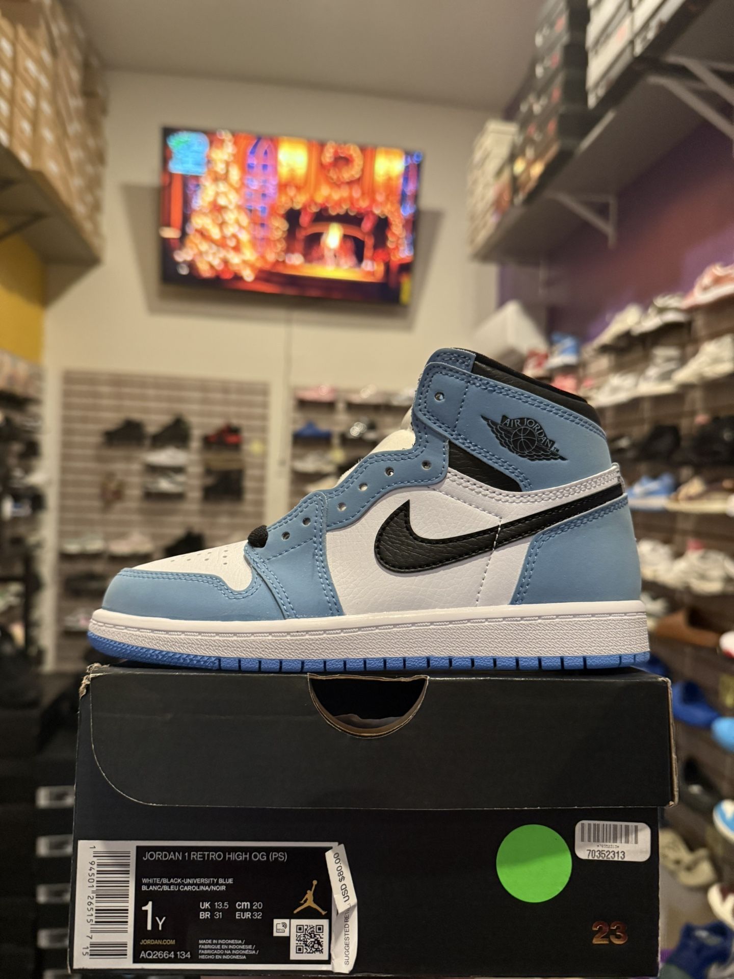 Jordan 1 University blue 1Y