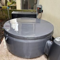 4 Person Soft Tub  Hot Tub