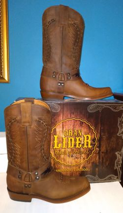 Men Boots Size10