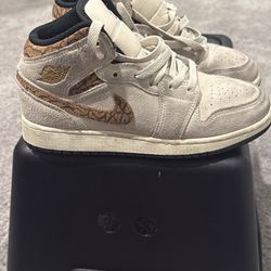 Big Kids Air Jordan 1 Size 4.5y