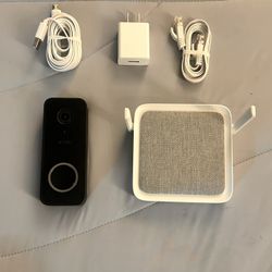 Wyze Video Doorbell v2 Wired + Wyze Sense Hub Bundle