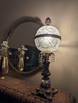 Vintage Hollywood Regency Cut Glass Globe Table Lamp with Ornate Bronze Base