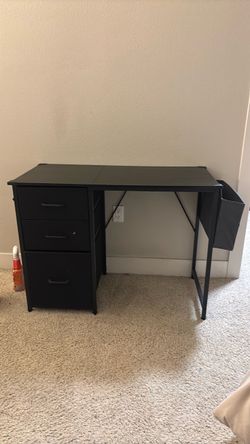 Premium Desk with drawers