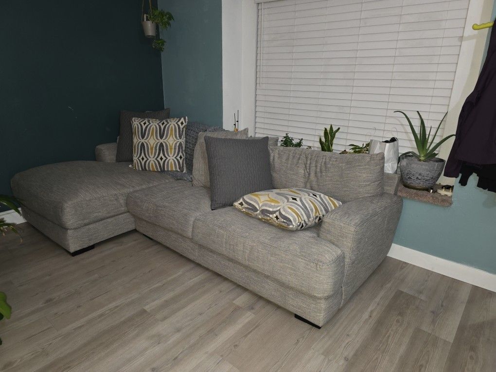 American Furniture Chaise