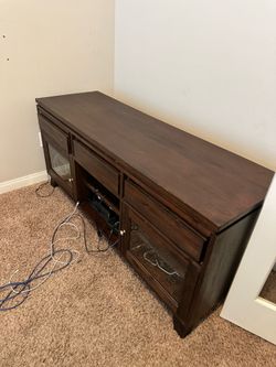 Console table