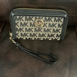 MK