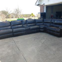 7 Piece Brown Sectional (Large)