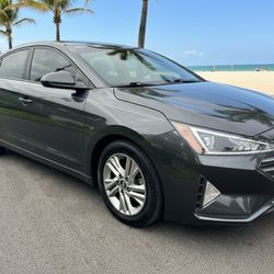 2020 Hyundai Elantra SEL 