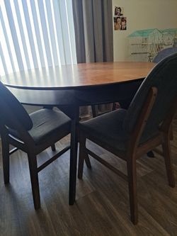 Kitchen table