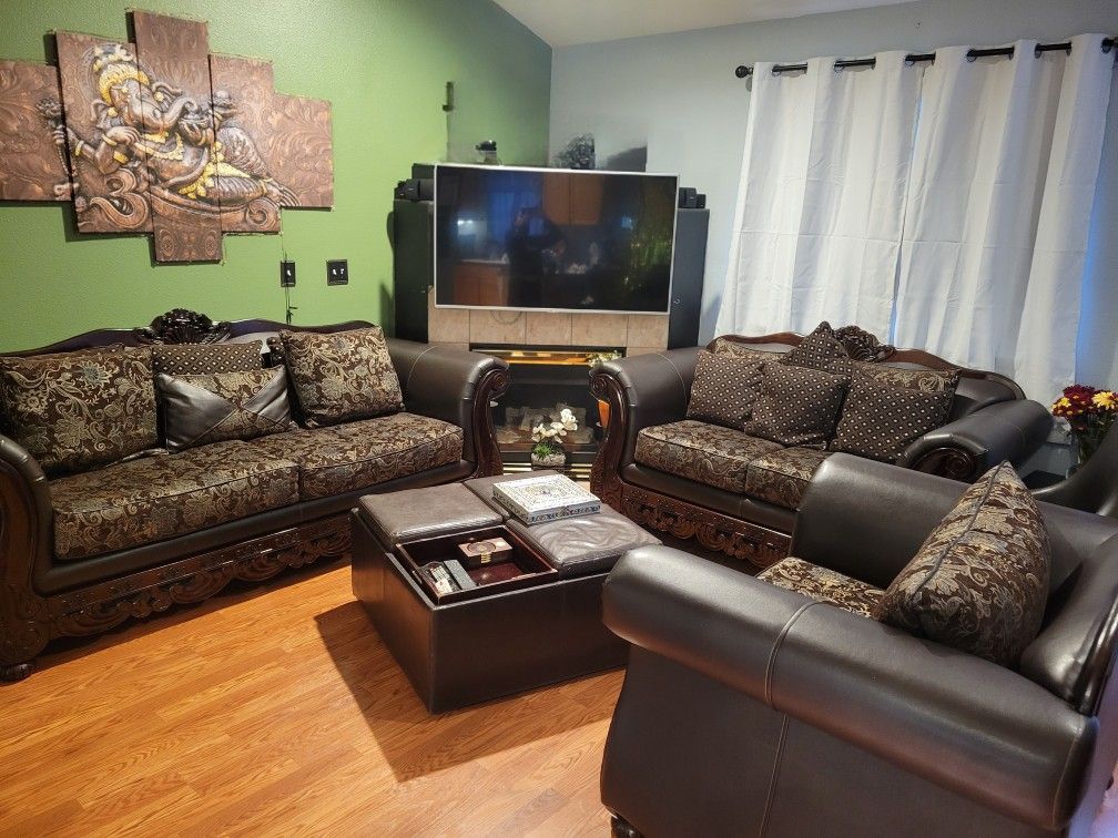 3piece Sofa Set With Free Coffee Table