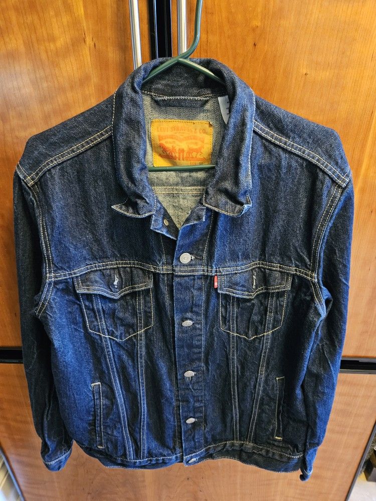 XL - Levi's Denim Trucker Jacket 