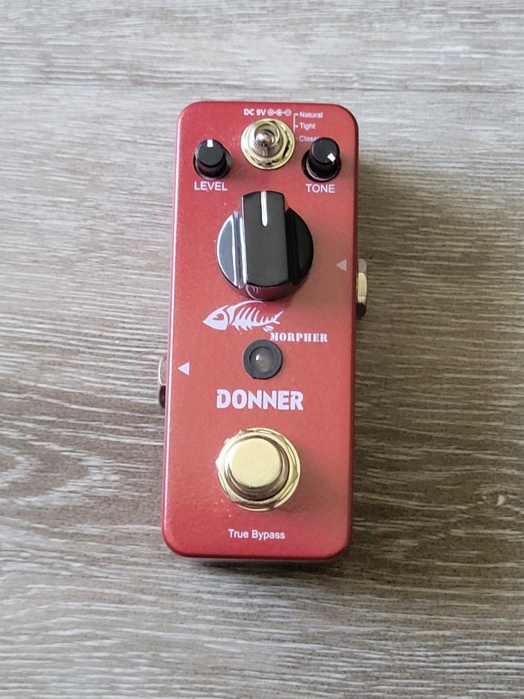 Donner Distortion Guitar Pedal, Morpher Distortion 3 Modes Natural, Tight, Classic Crunch 80s Metal for Electric Guitar Pedal
