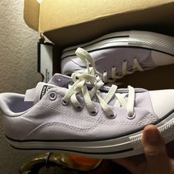 Converse Women Shoes 
