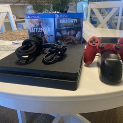 PS4 With Control And Two Game Bonus Pack