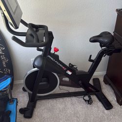 💪 ProForm Studio Bike Pro 22 – Like New – $250