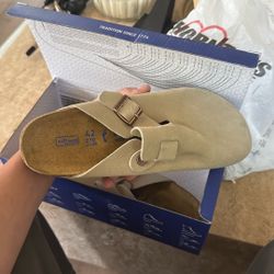 Size 42 Birkenstock (unused)