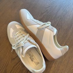 Maison Margiela Men’s White And Cream Trainers