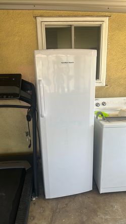 Deep freezer
