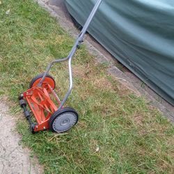 Manual Lawn Mower 