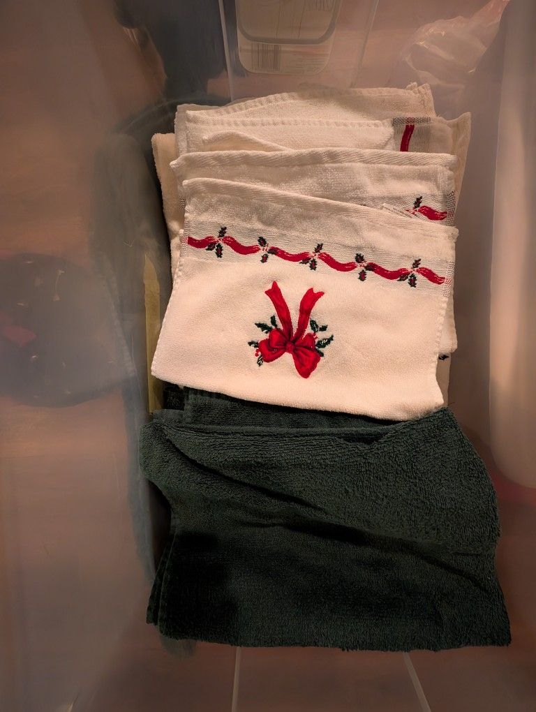 Christmas Towels