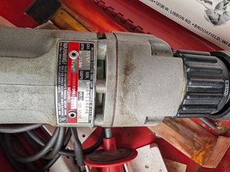 Milwaukee heavy duty electric hammer drill