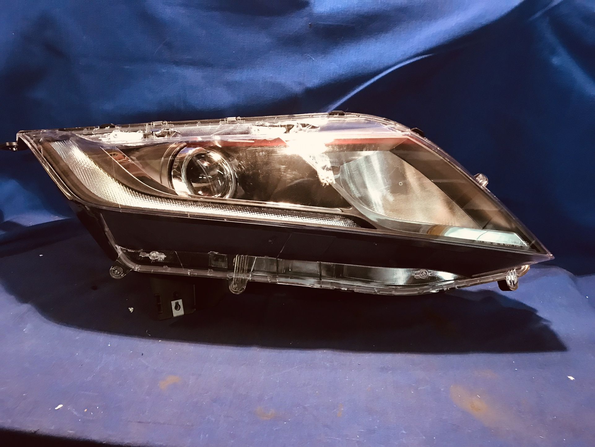 2018-2019 Honda Odyssey Passenger Side Headlight