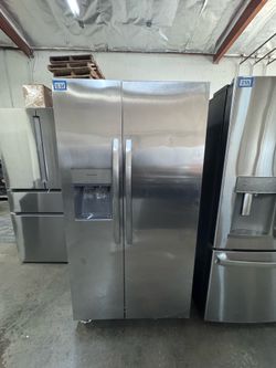 Frigidaire 26cu Side-by-Side Fridge (FRSS2623AS) — $600 | Retail $1,660 | San Fernando