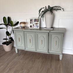 Entryway Table | Buffet | Sideboard