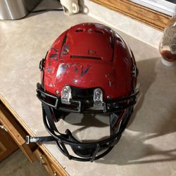 Schutt f7  Red And Black Large 