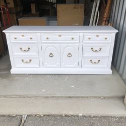 White 9 Drawer 2 Door Dresser