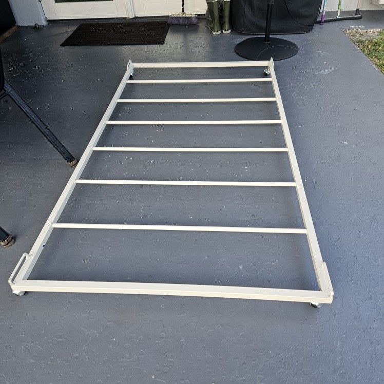 Trundle Bed Frame